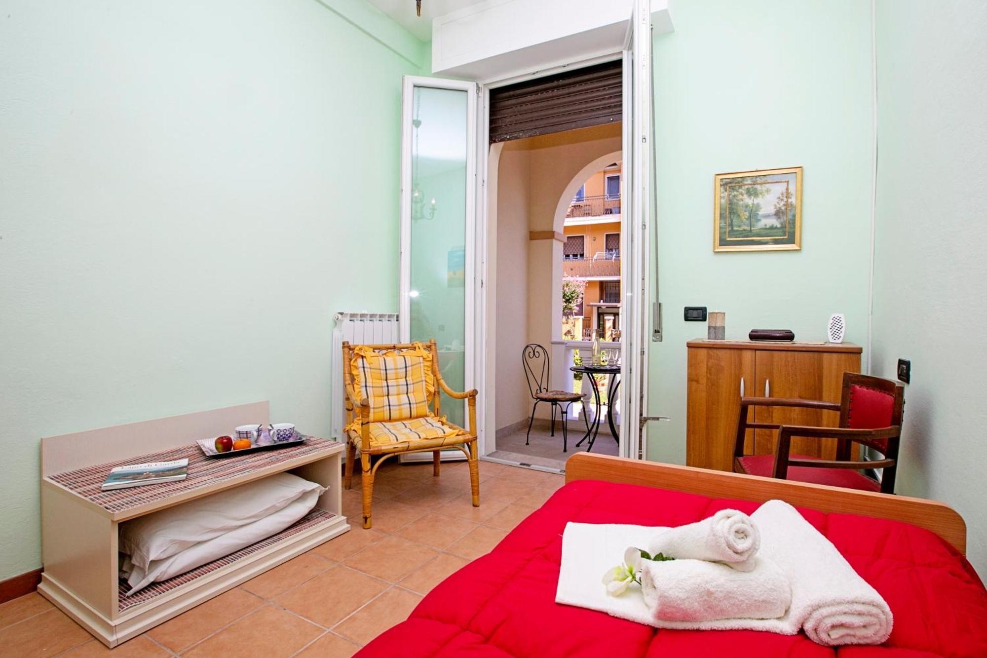 Villa Mimosa - Appartamento 1 - Happy Rentals Desenzano del Garda Eksteriør bilde