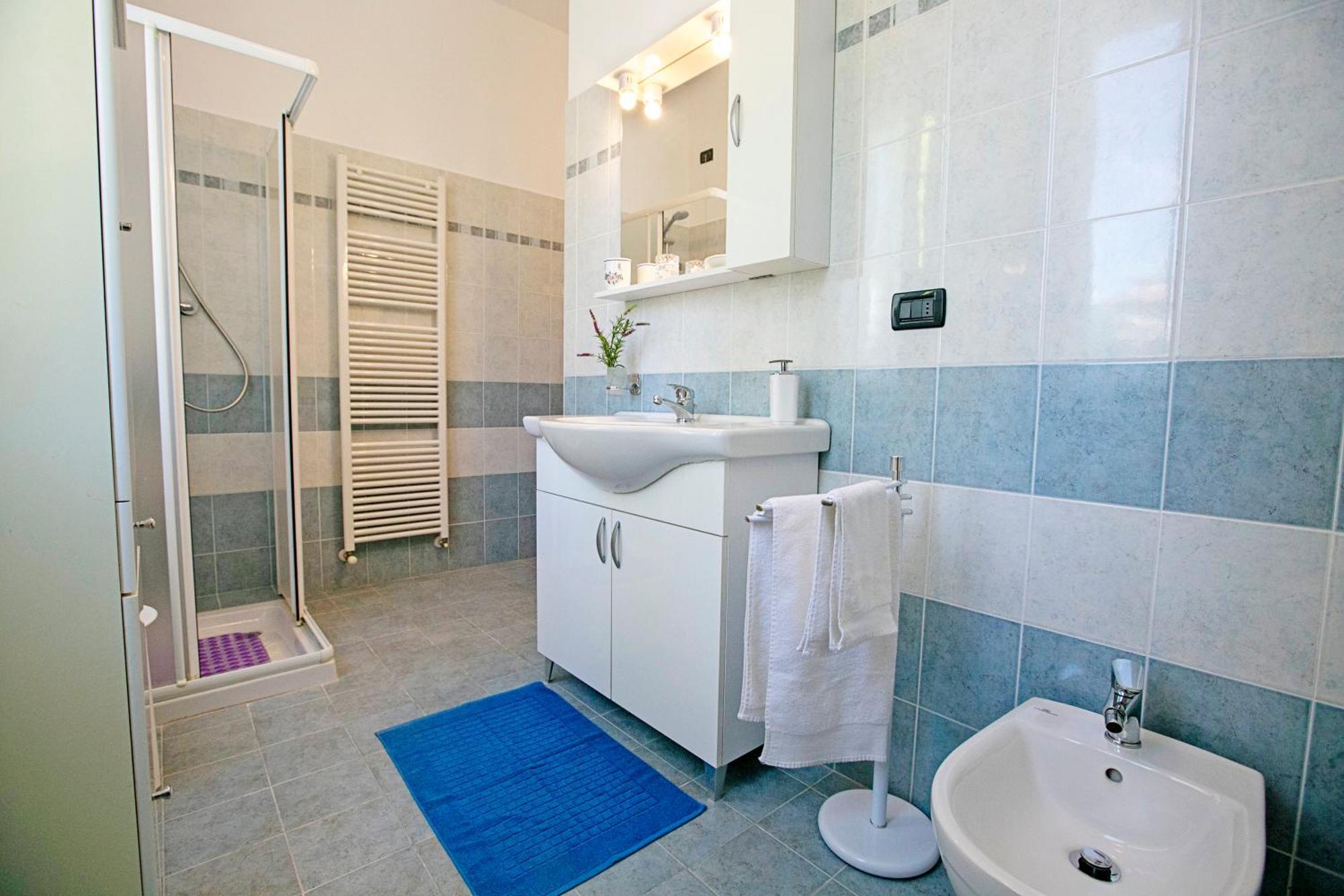 Villa Mimosa - Appartamento 1 - Happy Rentals Desenzano del Garda Eksteriør bilde